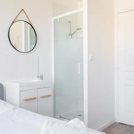 S&k Euroteleport - Netflix Et Wifi アパート ルーベ